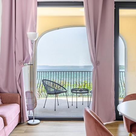 Casa Vacanze Maddalena - Palazzetto Sul Lago - Diamante Rosa Marta Rum bild
