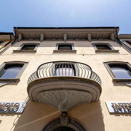 Casa Vacanze Maddalena - Palazzetto Sul Lago - Diamante Rosa Marta Exteriör bild