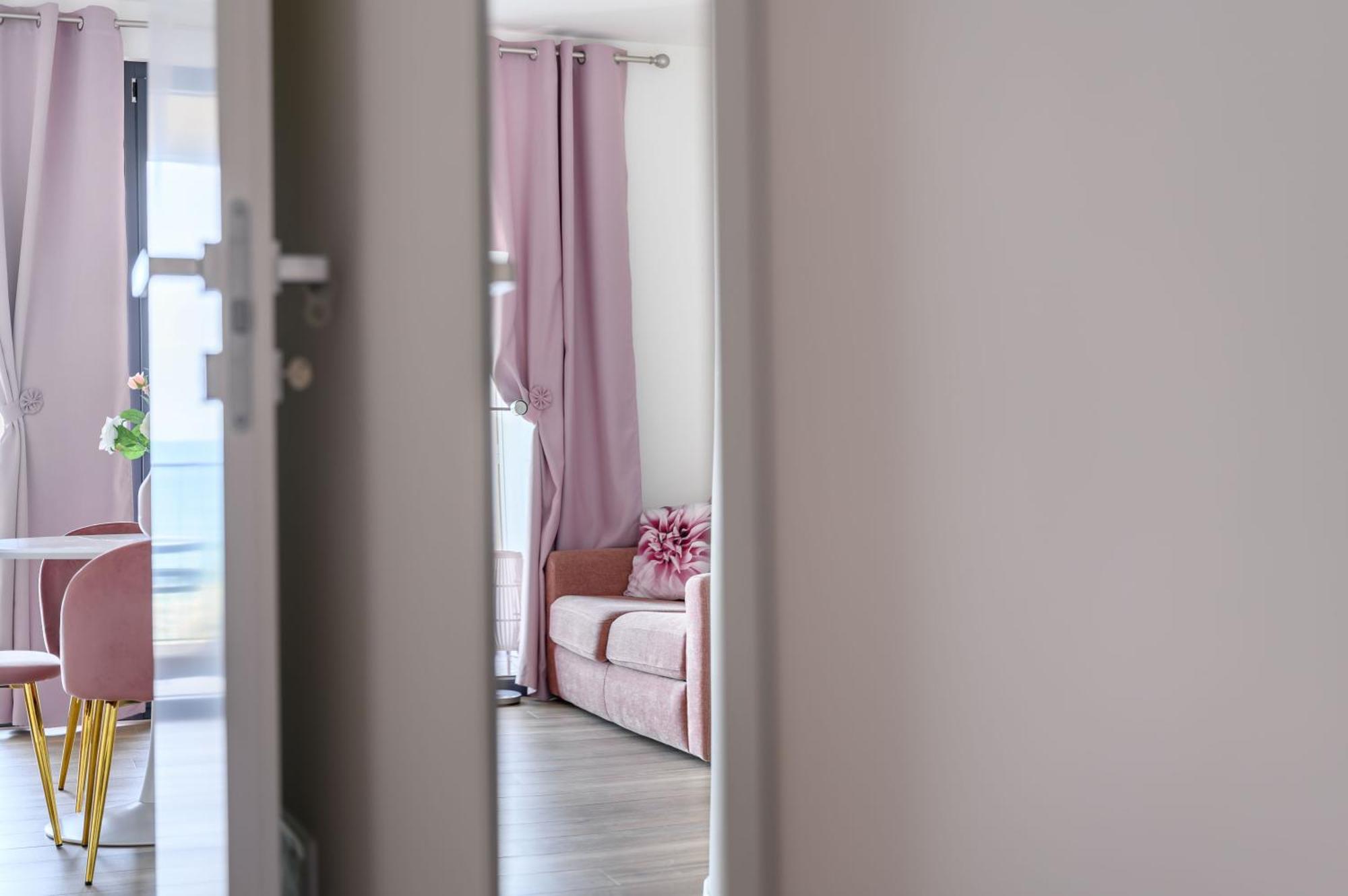 Casa Vacanze Maddalena - Palazzetto Sul Lago - Diamante Rosa Marta Exteriör bild